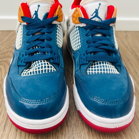 Jordan Kids Retro 4 Messy Room Sneakers in Navy and Red - Picture 5 of 15
